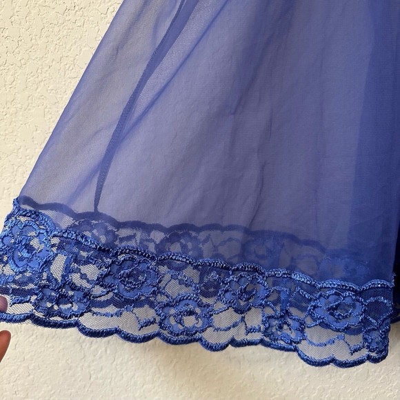 VINTAGE FREDERICKS OF HOLLYWOOD Lace See-Through Babydoll Chemise Slip Blue - Picture 3 of 10